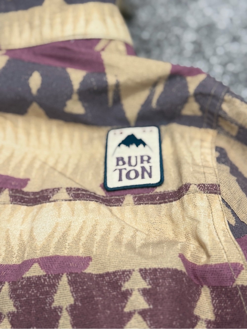 Burton Women's Hazel Jacket - Picture 12 of 13